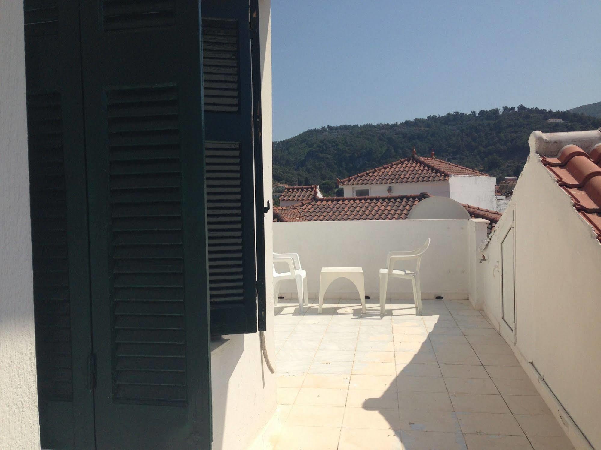 Lito Apartamento Kokkari Exterior foto